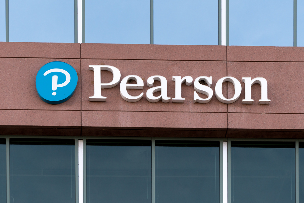 Pearson (LON: PSON) share price