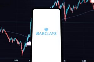Barclays (LON:BARC) Share Price Analysis & How To Buy