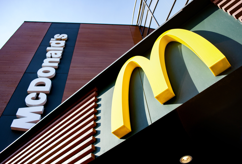 McDonald's (NYSE MCD) share forecast