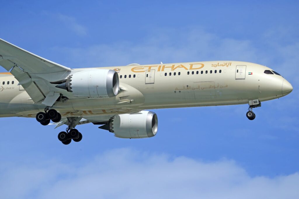 How to buy shares in Etihad