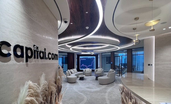 Capital.com UAE Office